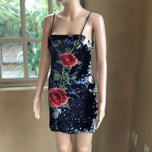 NWOT. Forever 21 spaghetti strap size zip sequin dress with floral appliqués